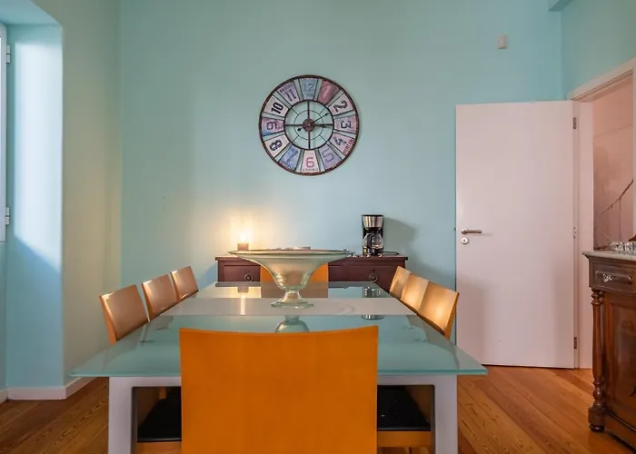 Casa Da Pinheira II - By Wehost